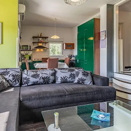 Сasa de vacaciones With Pool Near The Beach, Great Location By Wiibuk