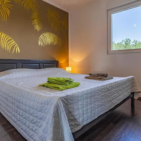 Сasa de vacaciones With Pool Near The Beach, Great Location By Wiibuk *